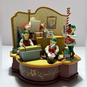 Vintage 1990 Santa & Elves Working in Santa’s Workshop Animated & Musical
